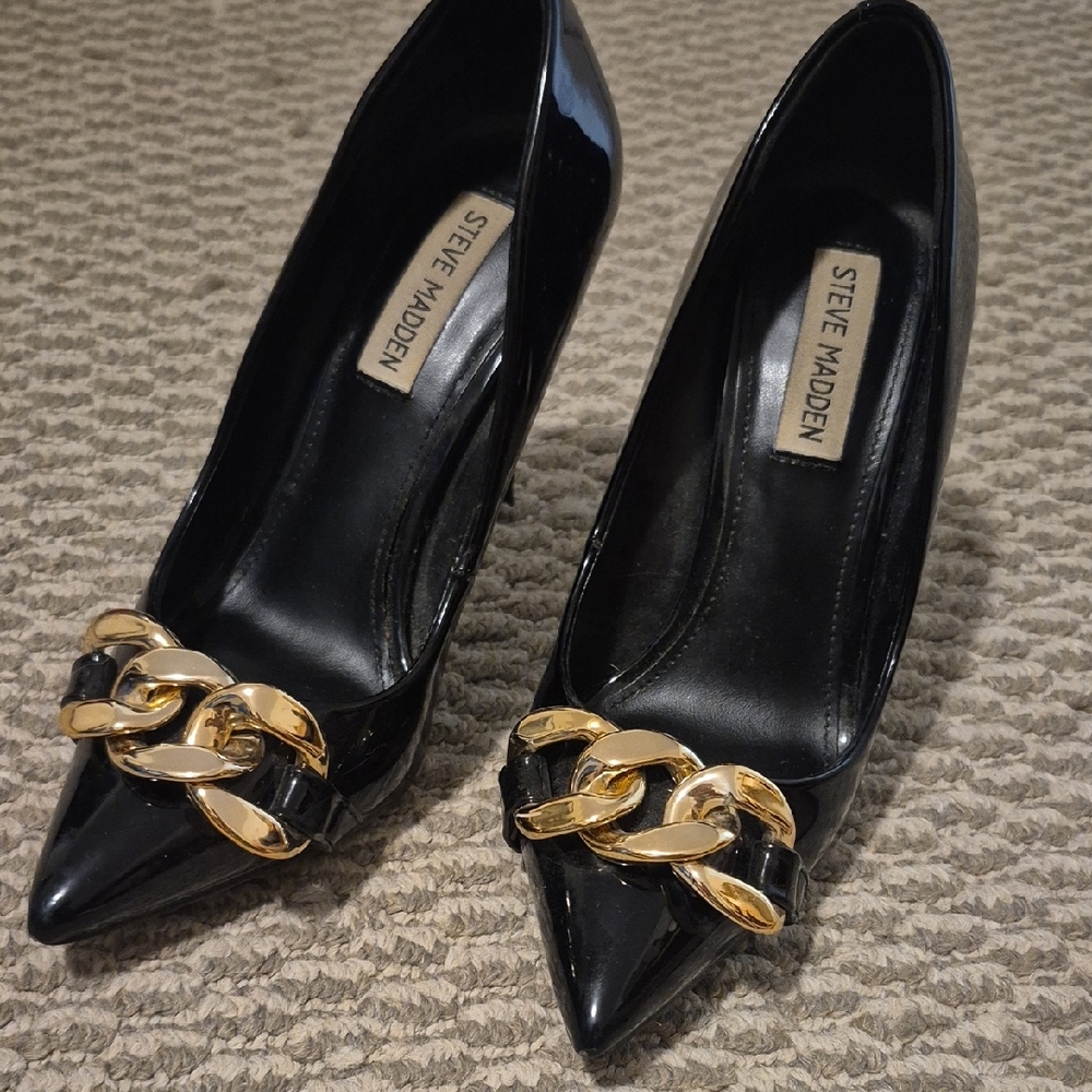 Steve Madden Black Heels with Gold Chain Detail